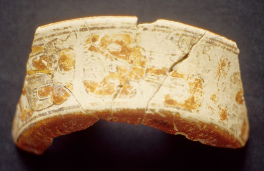 MSJ2A-5-7-3/motul:168 || Outcurved dish/bowl. Paired Symbols Style.