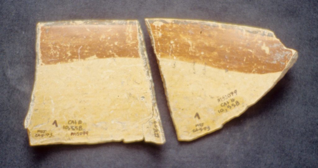 MSJ2A-5-7-3/motul:179 || Interior. Outflared dish/bowl.