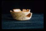 MSJ15F-1-0-0/motul:283 || Gabeta 4. Exterior. Outcurved dish/bowl. Basketry motif.