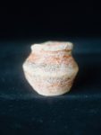 MSJ2A-5-7-4/motul:323 || Gabeta 4. Miniature jar. Specular hematite.