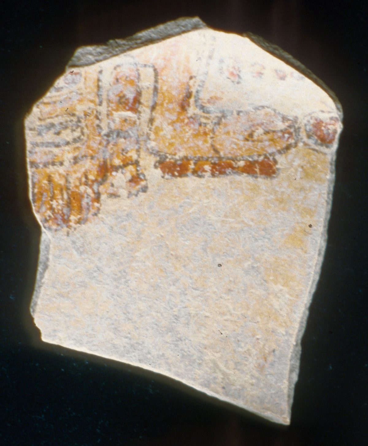 MSJ2A-5-6-8/motul:331 || Tripod plate. Glyphs. Deity.