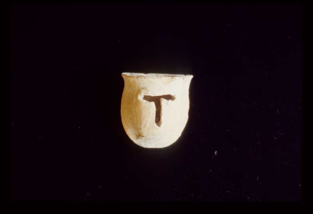 MSJ2A-5-6-16/motul:375 || Foot with T-shaped cut. Tripod plate.